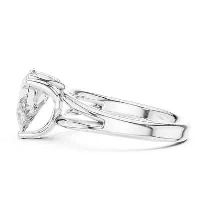 2 Carat pear-cut diamond engagement ring