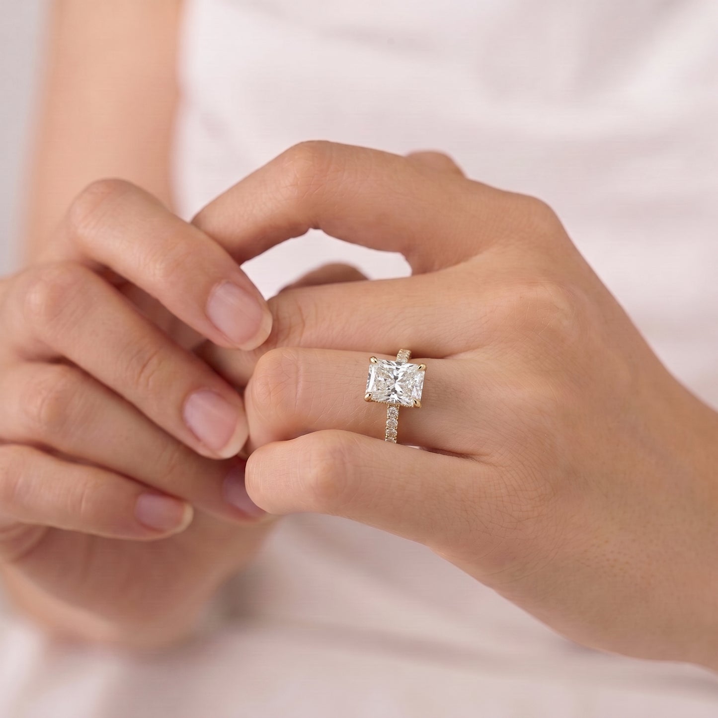 1 Carat Radiant Cut Moissanite Diamond Engagement Ring with Pavé Band