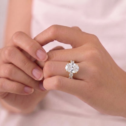 4 Carat Oval Cut Moissanite Diamond Engagement Ring with Pavé Band