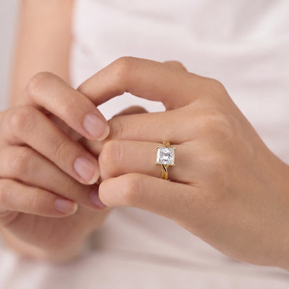 2 Carat Timeless Princess Cut Moissanite Diamond Engagement Ring