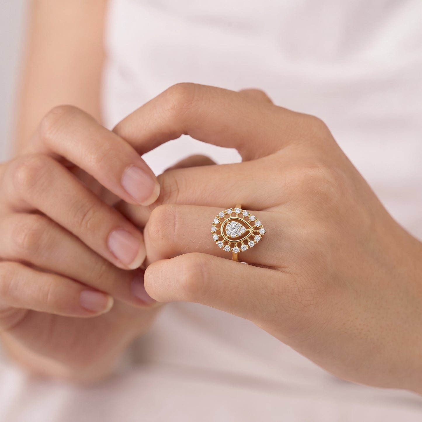 Round Cut Moissanite Diamond Halo Engagement Ring with Openwork Design