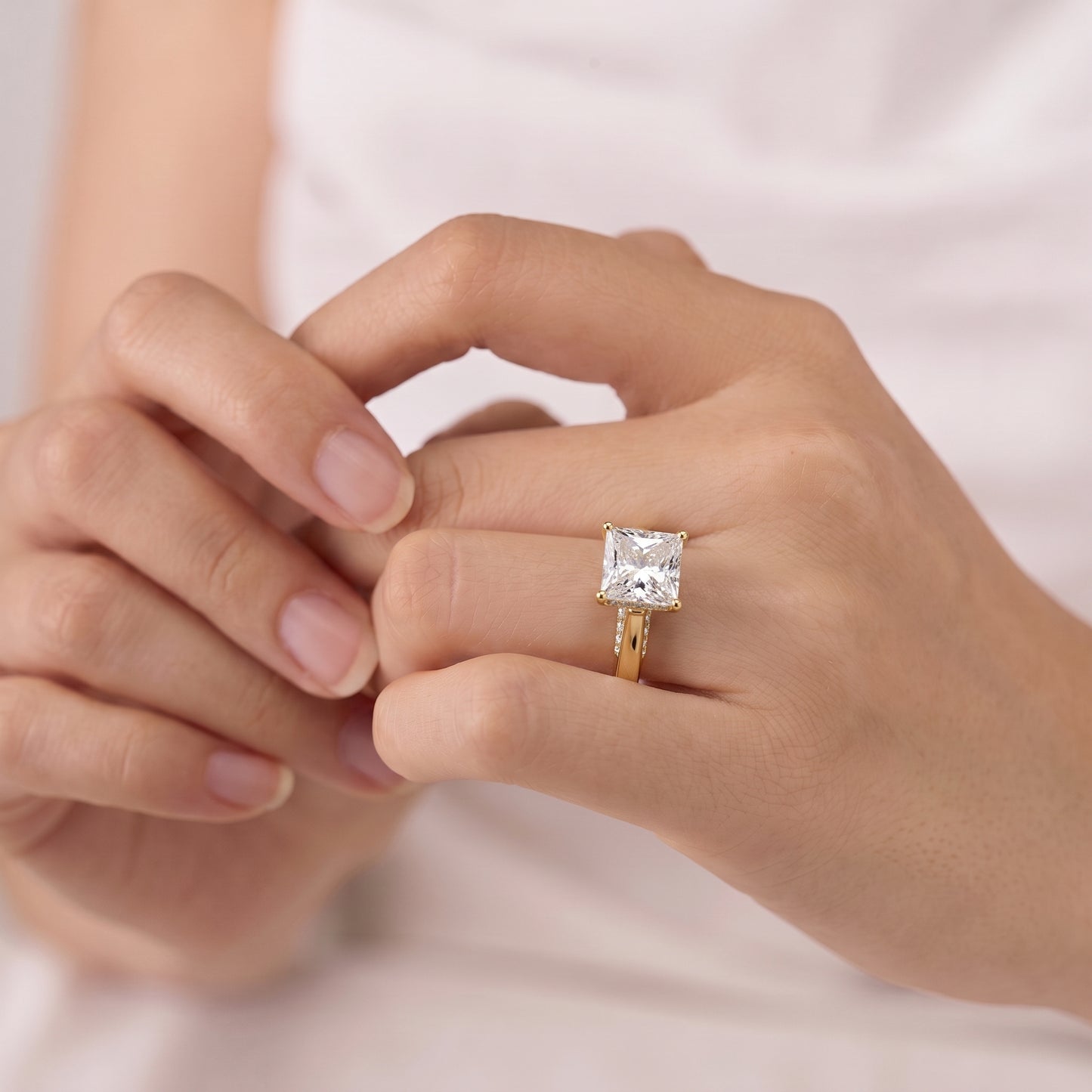2 Carat Princess Cut Moissanite Diamond Engagement Ring