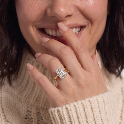 2 Carat Classic Emerald Cut Moissanite Diamond Engagement Ring