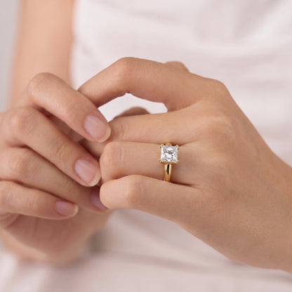 1.5 Carat Timeless Princess Cut Moissanite Diamond Ring with Minimal Design