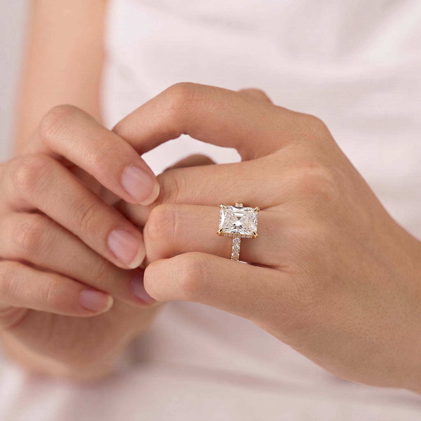 2 Carat Radiant Cut Moissanite Diamond Pavé Ring