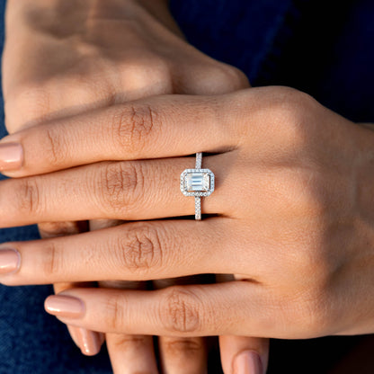 1 Carat Center Emerald Cut Moissanite Diamond Engagement Ring