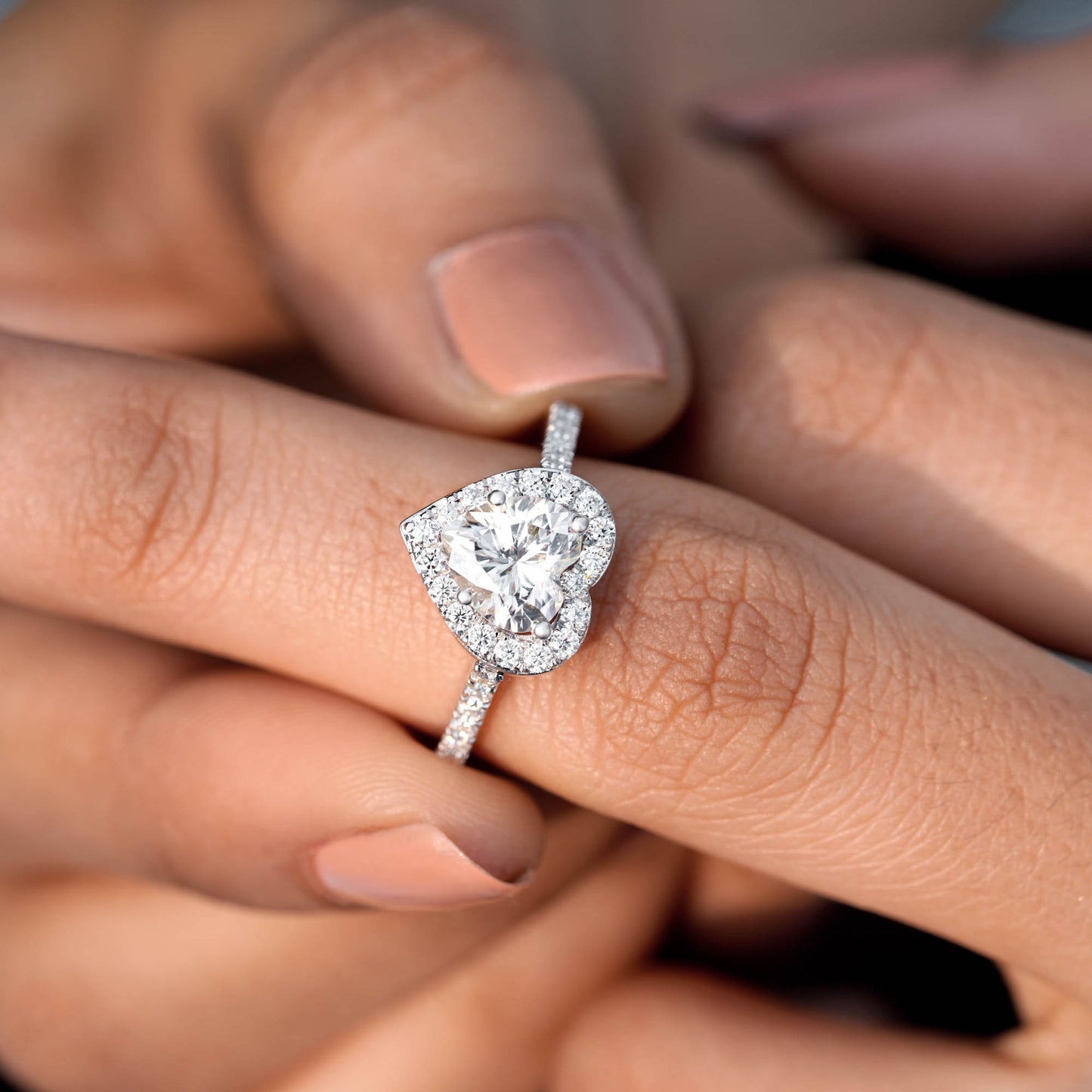 1 Carat Center Heart Cut Moissanite Diamond Engagement Ring