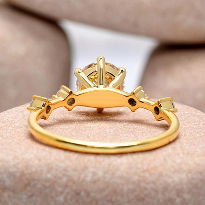 1 Carat Center Round Cut Moissanite Diamond Engagement Ring