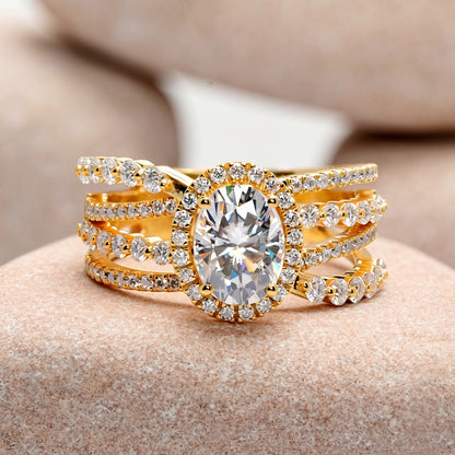 1.5 Carat Center Oval Cut Moissanite Diamond Engagement Ring
