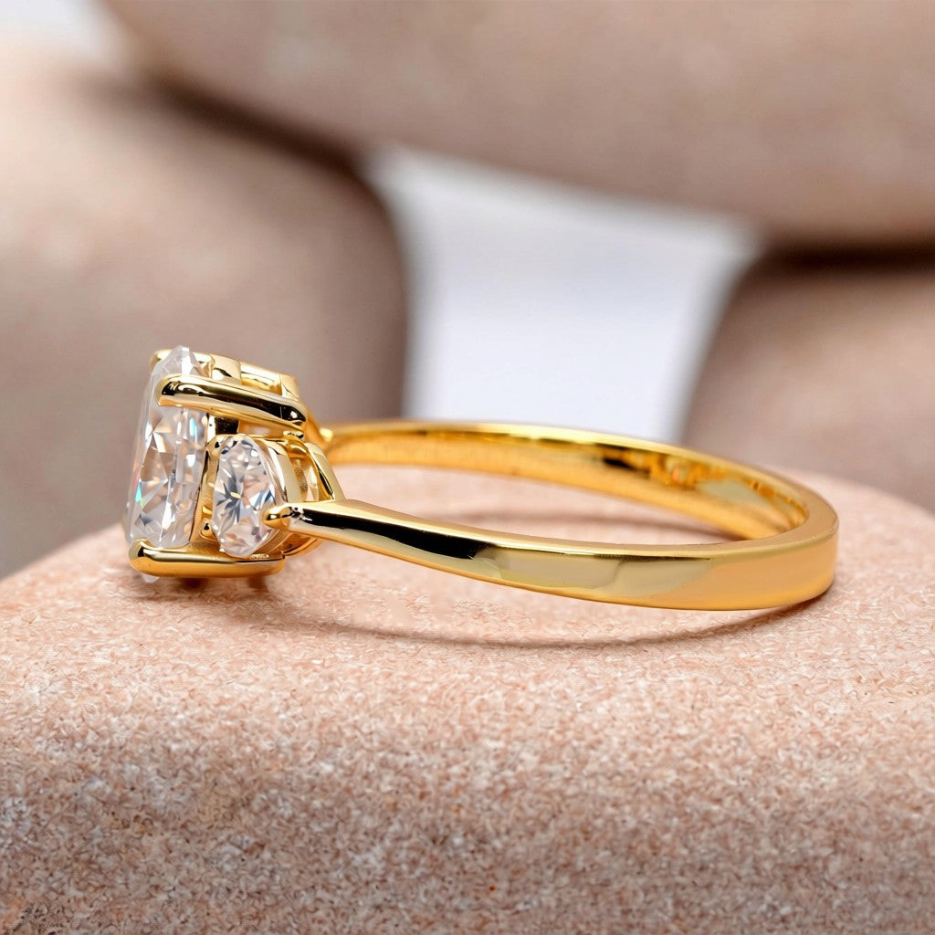 1 Carat Center Oval, Heart Cut Moissanite Diamond Engagement Ring
