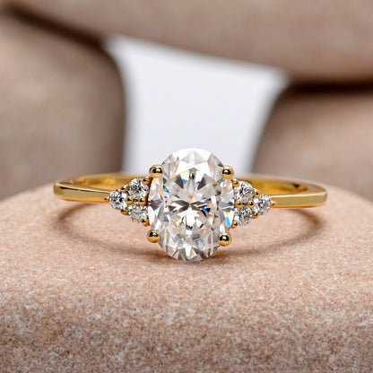 1 Carat Center Oval Cut Moissanite Diamond Gold Ring with Side Stones