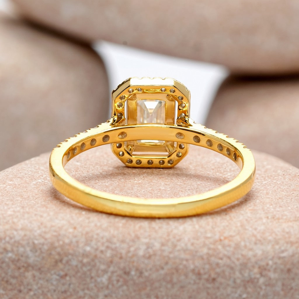 1 Carat Center Emerald Cut Moissanite Diamond Engagement Ring