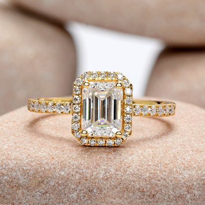 1 Carat Center Emerald Cut Moissanite Diamond Engagement Ring