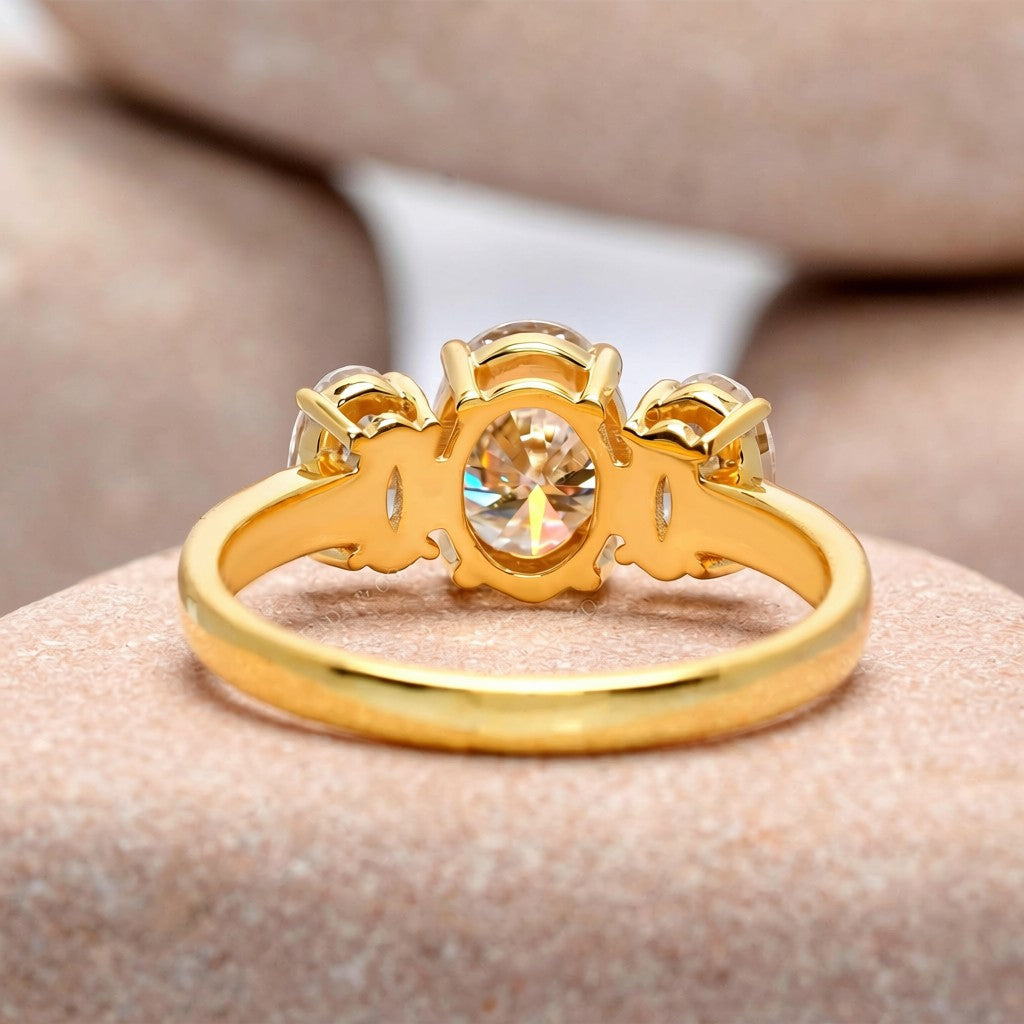 1.5 Carat Center Oval Cut Moissanite Diamond Engagement Ring