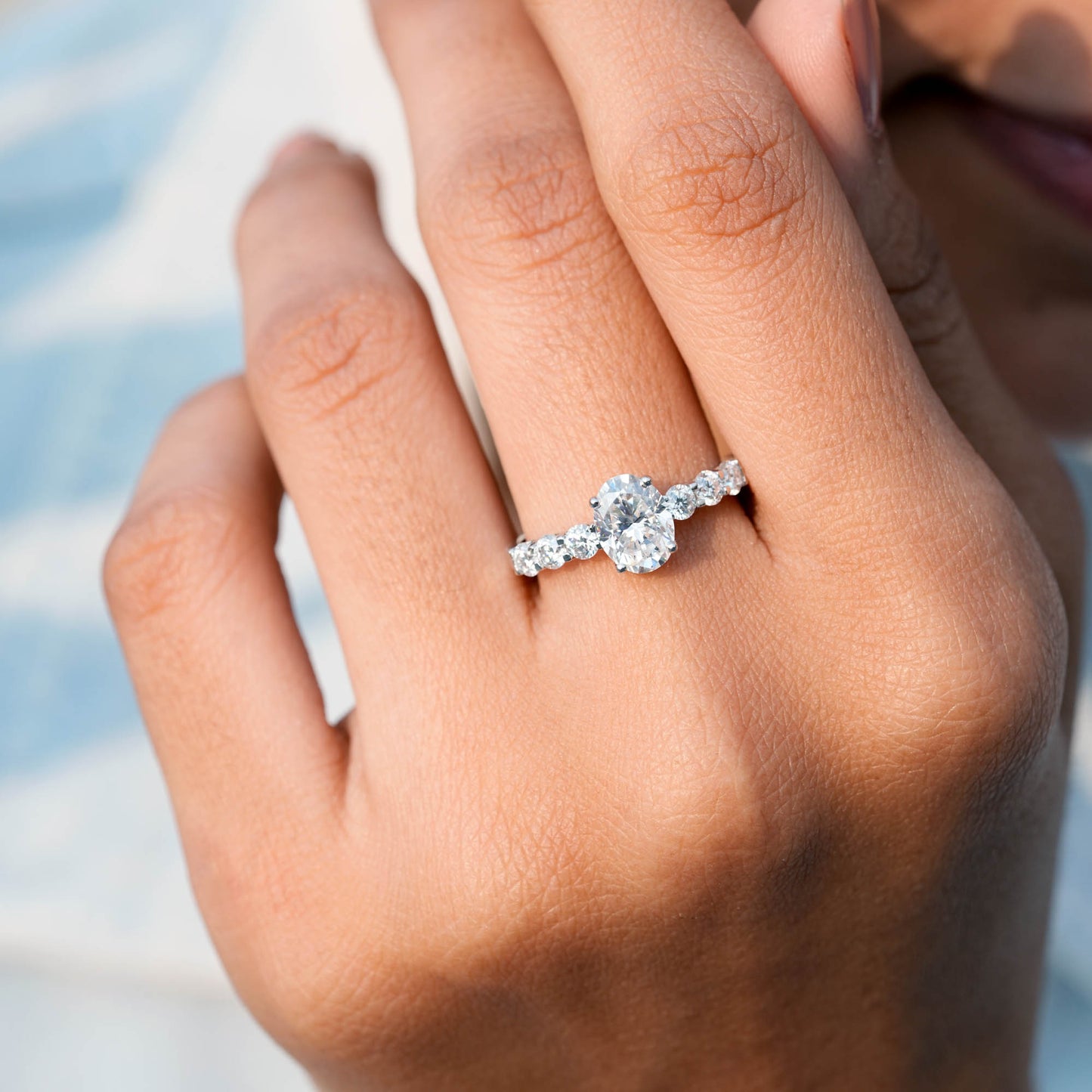 1.5 Carat Center Oval, Round Cut Moissanite Diamond Engagement Ring