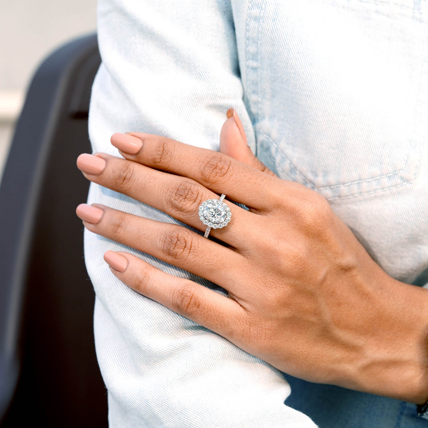 2.5 Carat Center Oval Cut Moissanite Diamond Engagement Ring