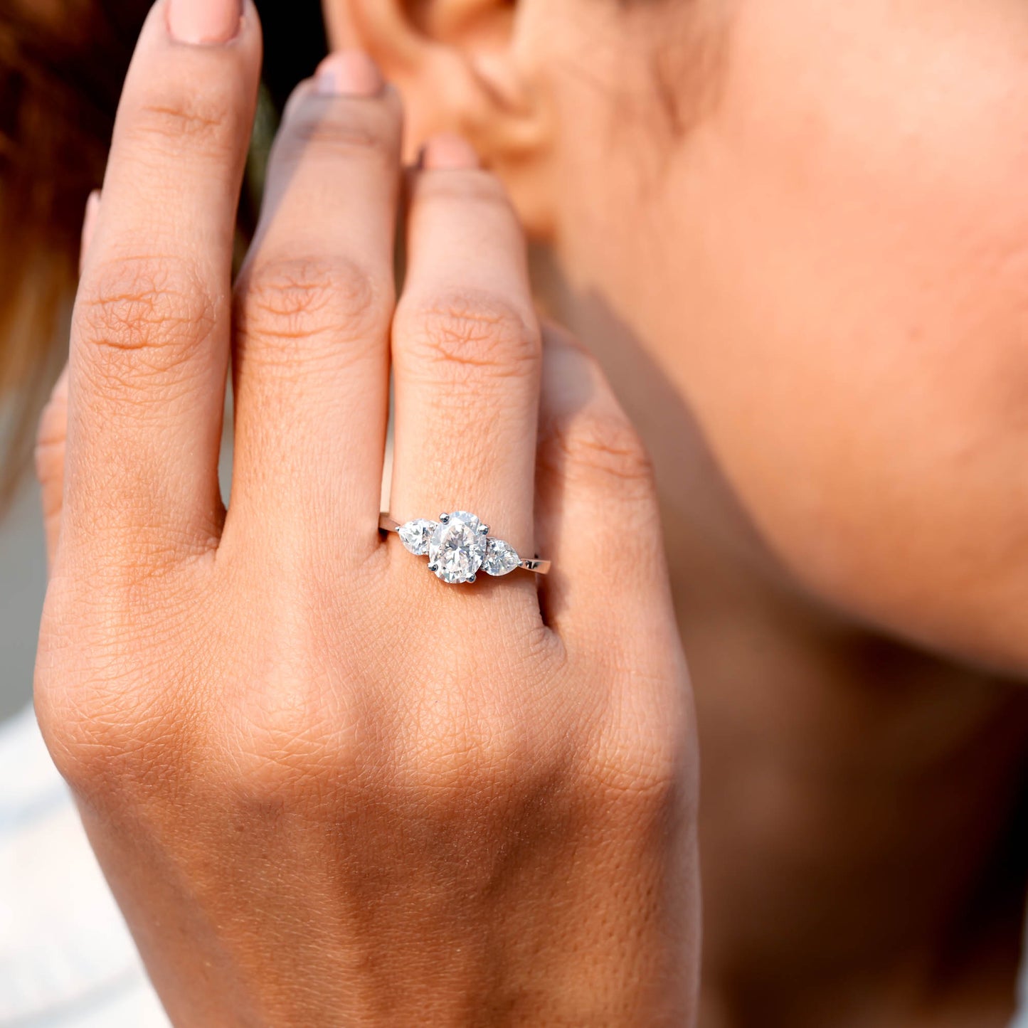 1 Carat Center Oval, Heart Cut Moissanite Diamond Engagement Ring