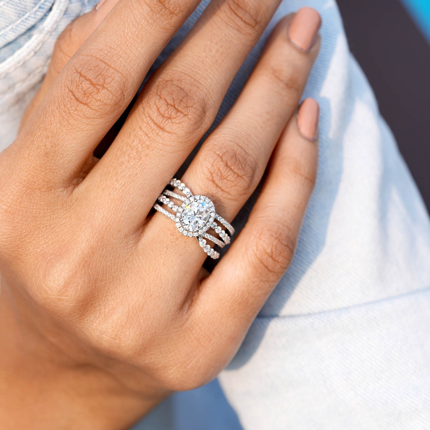 1.5 Carat Center Oval Cut Moissanite Diamond Engagement Ring