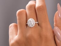 2.5 Carat Center Oval Cut Moissanite Diamond Engagement Ring