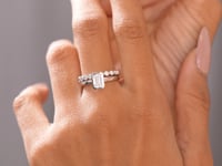 1 Carat Center Emerald, Round Cut Moissanite Diamond Engagement Ring