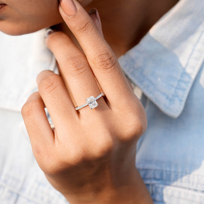 1 Carat Center Radiant Cut Moissanite Diamond Engagement Ring