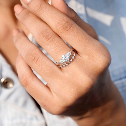 1 Carat Center Round Cut Moissanite Diamond Engagement Ring
