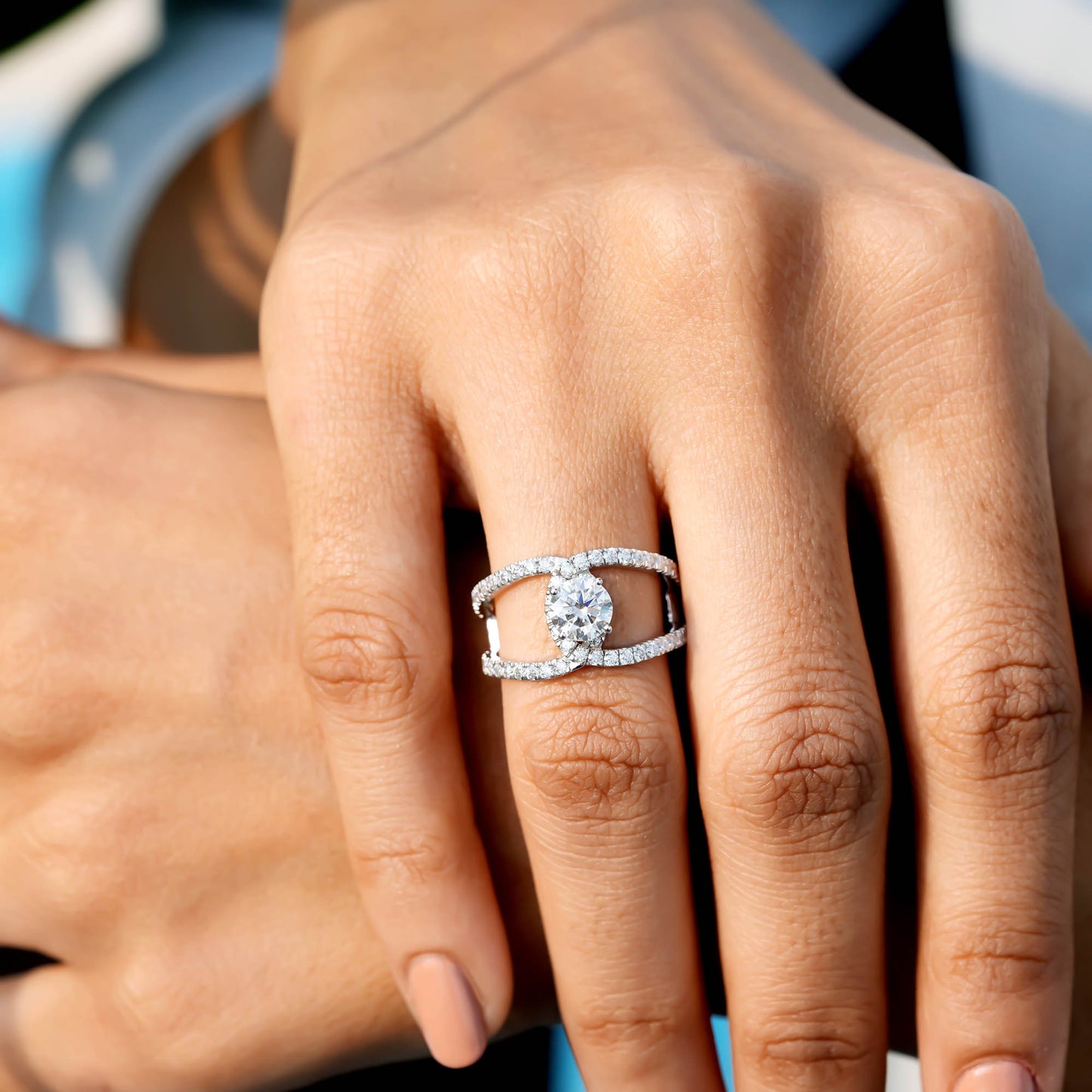 1 Carat Center Round Cut Moissanite Diamond Engagement Ring