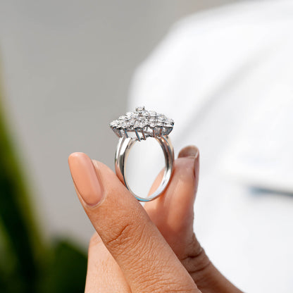 0.30 Carat Round Cut Moissanite Diamond Engagement Ring