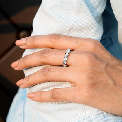 0.45 Carat Round Cut Moissanite Diamond Engagement Ring