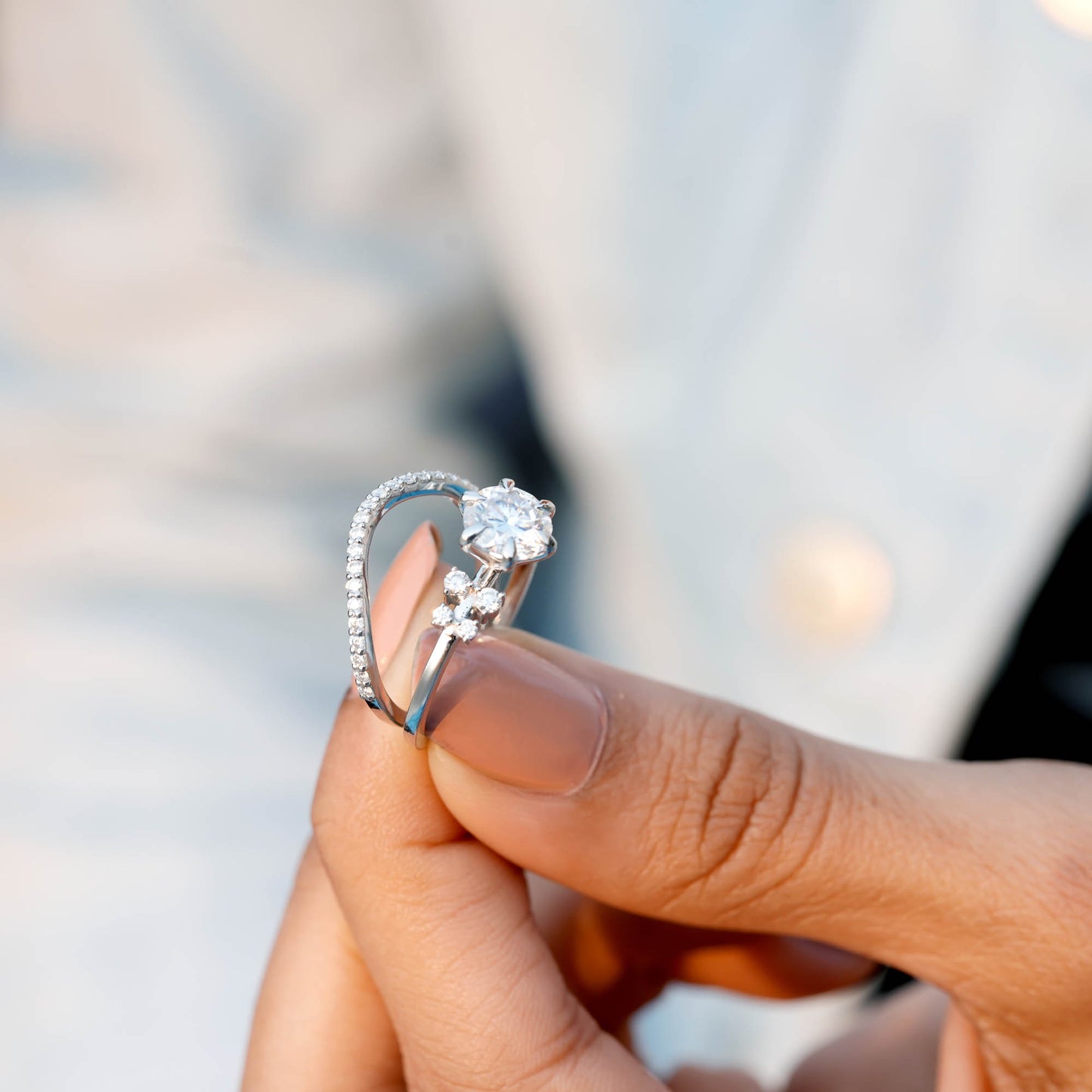 1.5 Carat Center Round Cut Moissanite Diamond Ring with Curved Band