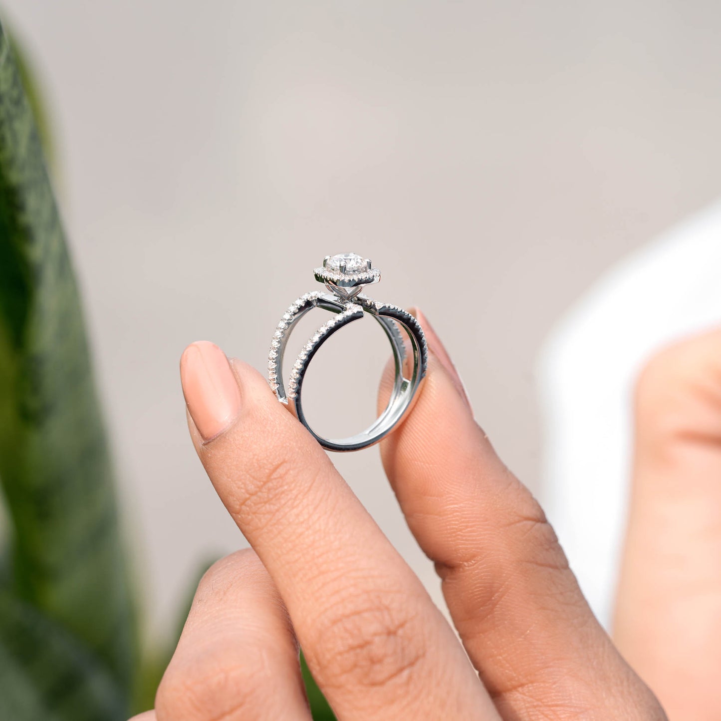 0.50 Carat Center Round Cut Moissanite Diamond Engagement Ring