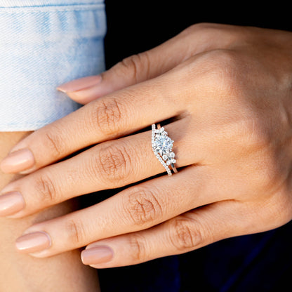 1.5 Carat Center Round Cut Moissanite Diamond Ring with Curved Band