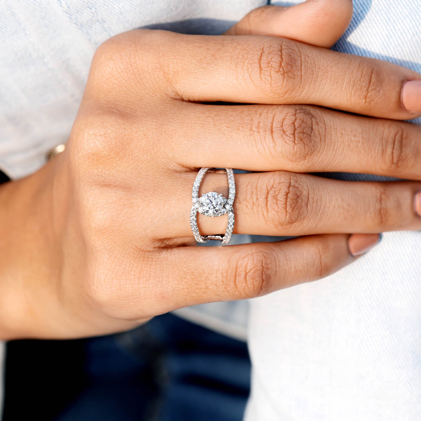 1 Carat Center Round Cut Moissanite Diamond Engagement Ring