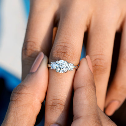 1.5 Carat Center Round Cut Moissanite Diamond Engagement Ring