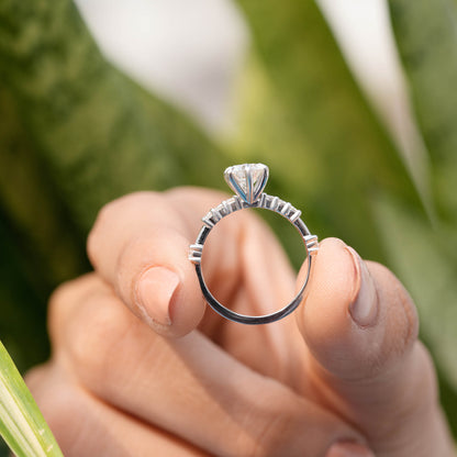 1 Carat Center Round Cut Moissanite Diamond  Engagement Ring