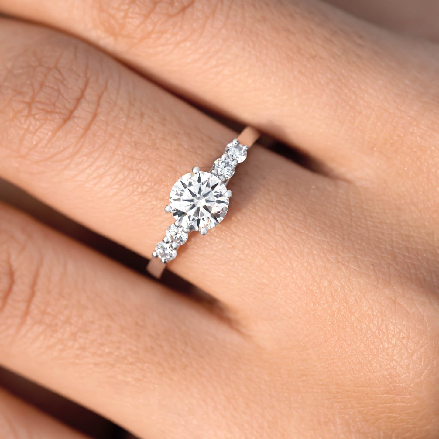 1 Carat Center Round Cut Moissanite Diamond Engagement Ring