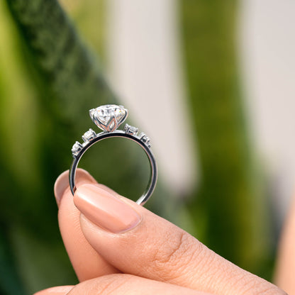 1.5 Carat Center Round Cut Moissanite Diamond Engagement Ring