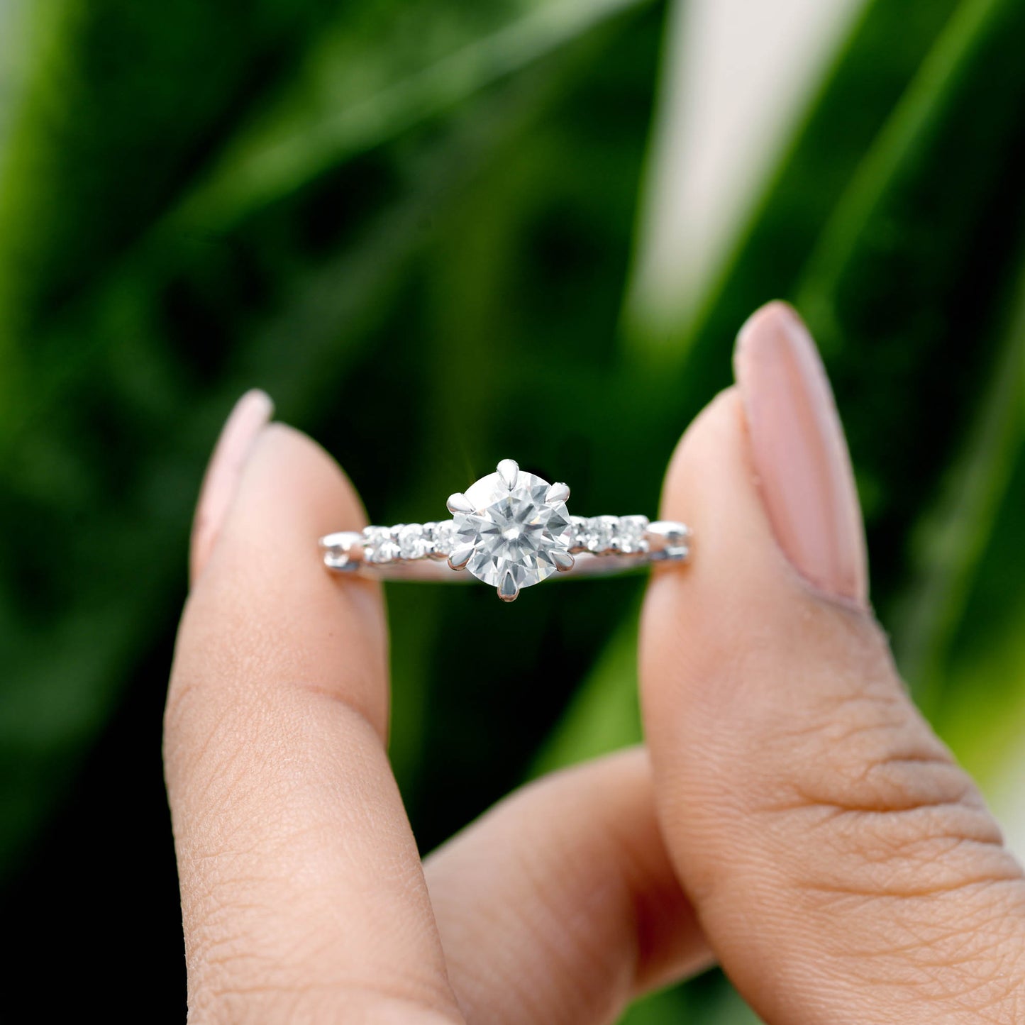 1 Carat Center Round Cut Moissanite Diamond  Engagement Ring