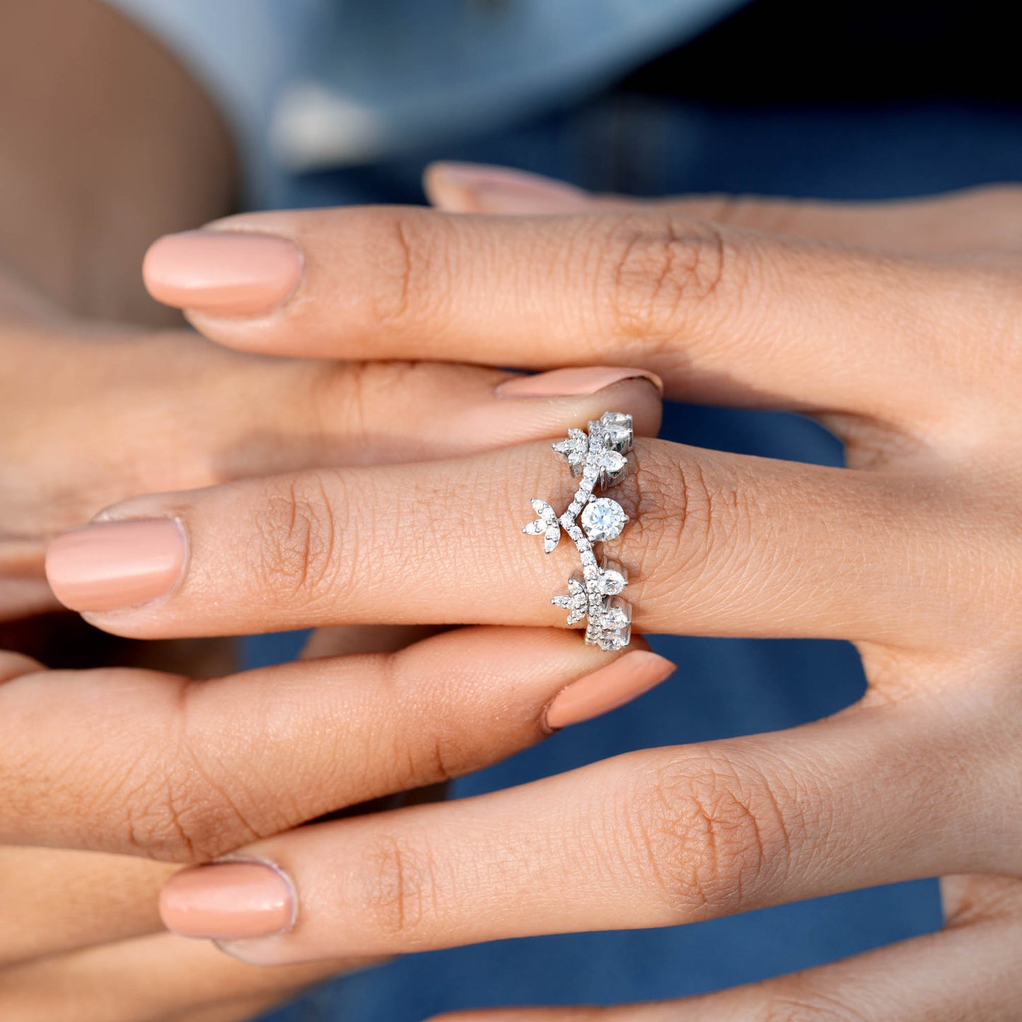 0.90 Carat Round Cut Moissanite Diamond Engagement Ring