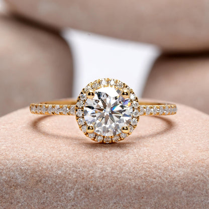 1 Carat Center Round Cut Moissanite Diamond Engagement Ring